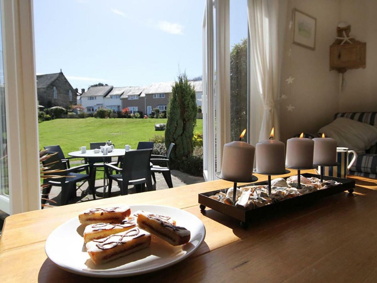 Bwthyn Y Mor Villa Porthmadog Exterior photo